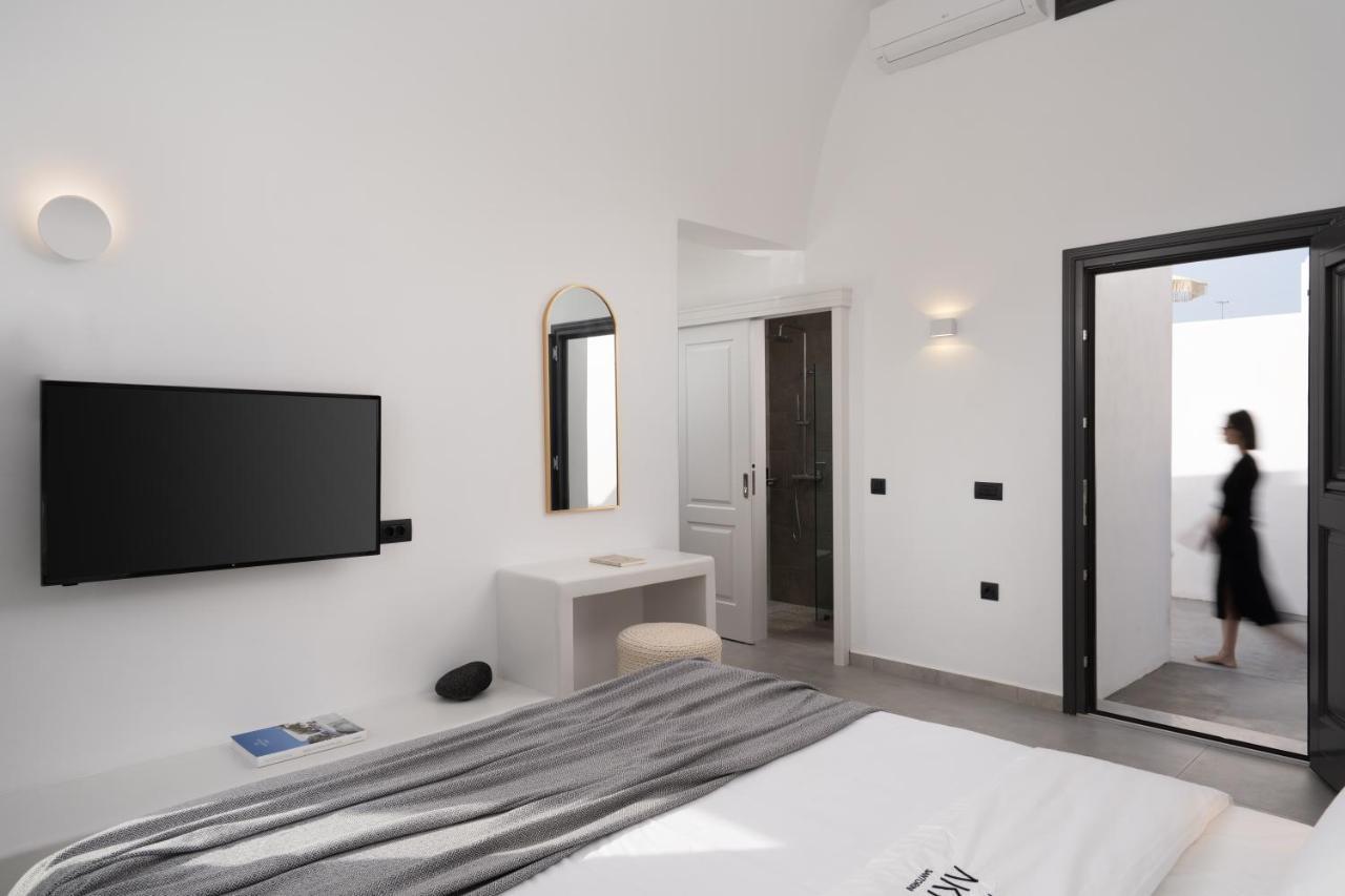 Akri Suites Vourvoúlos Exterior photo