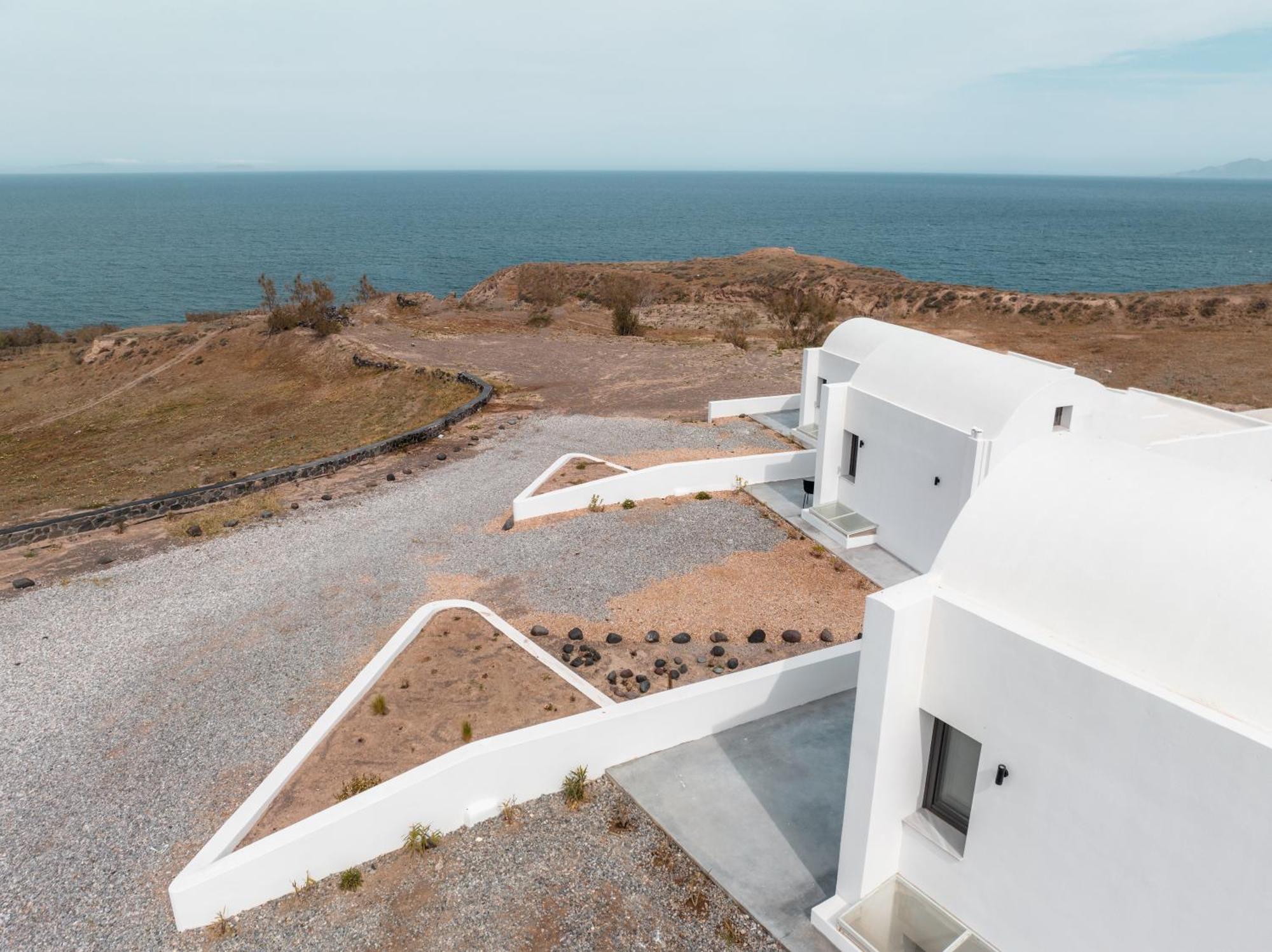 Akri Suites Vourvoúlos Exterior photo