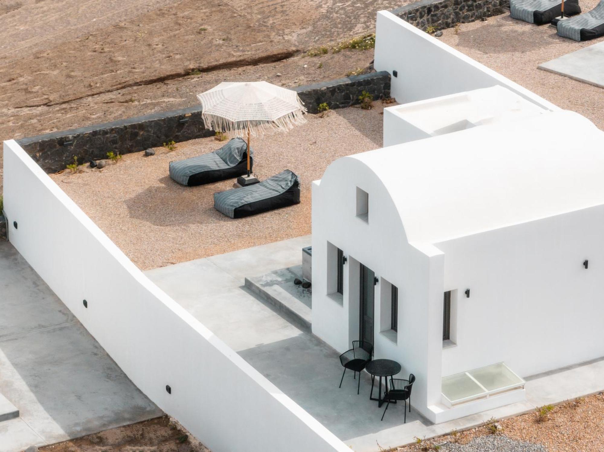 Akri Suites Vourvoúlos Exterior photo